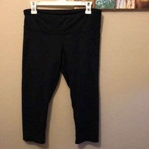 Champion black Capri leggings size large